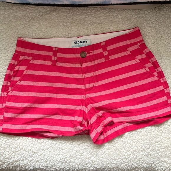 Old Navy Pink Stripe Flat Front Shorts size 0 - Picture 1 of 3